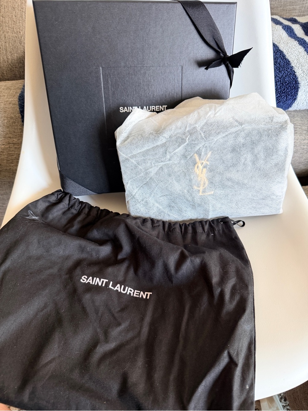 Saint Laurent Green Quilted Chevron Leather Wallet with Gold YSL Logo - Picture 5 of 5